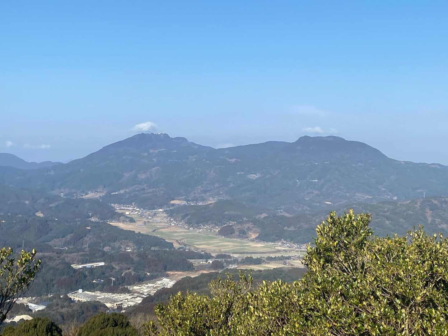 あれは八幡岳？