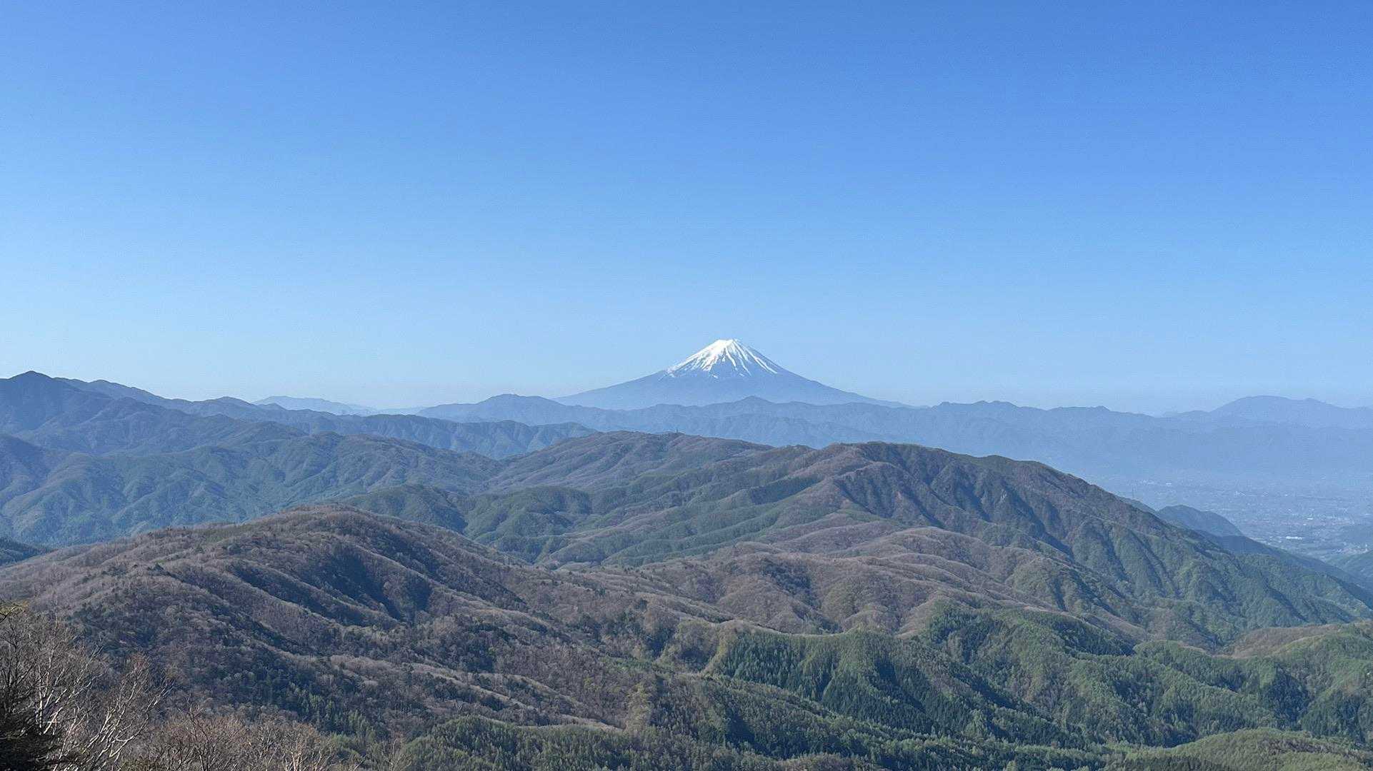 道の駅みとみバス停-雁坂峠登山道入口-雁坂峠-水晶山-古礼 周回コースの写真