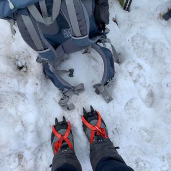 私の山師匠M氏がお下がりのアイゼンを譲ってくれました！