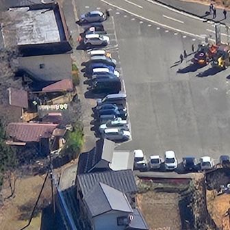 駐車場のわが車もよく見えます