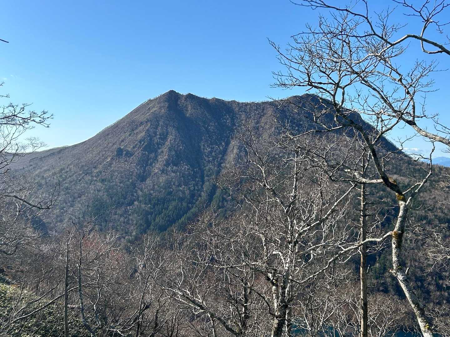 摩周岳　
裏側をこんなに近くで見たの初めてです👀