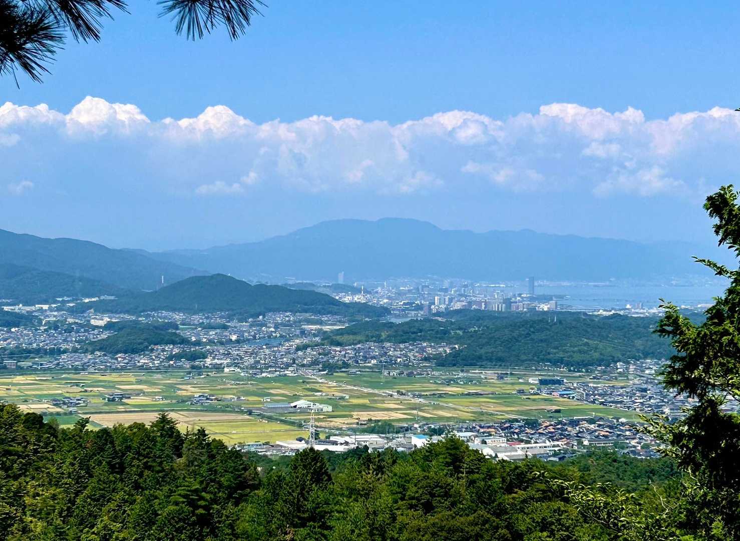 大津市街🏙️と比叡山⛰️を👀ながら
てくてく🚶🚶