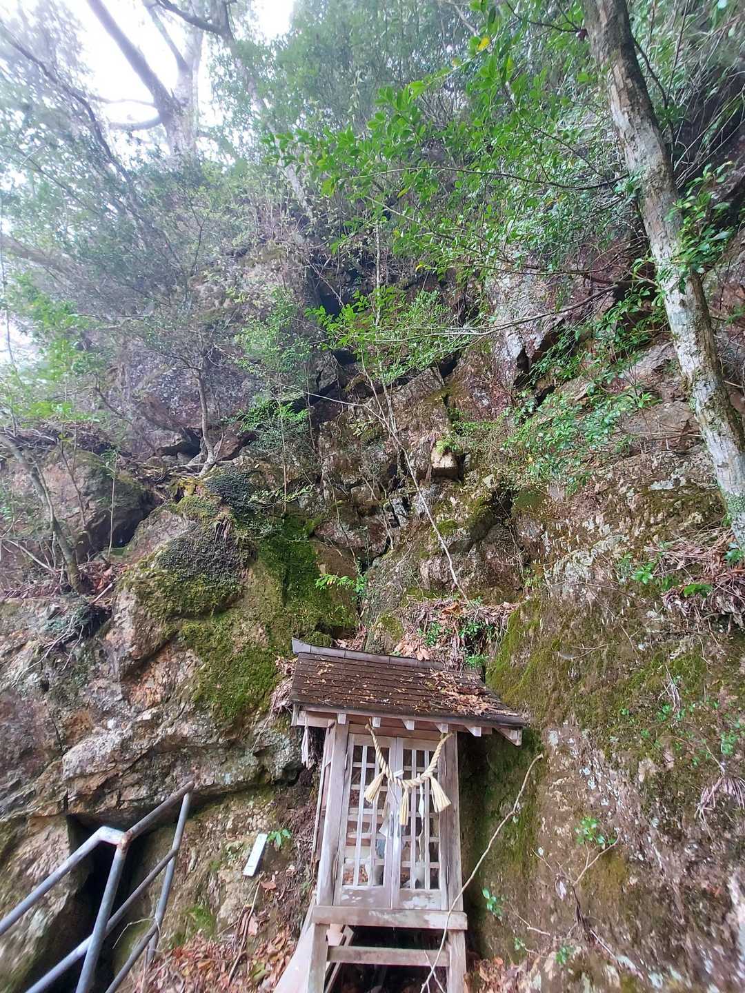 二上山山神社⛩️