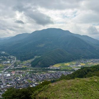 立雲峡・朝来山⛰️
前は立雲峡から雲海の中に浮かぶ竹田城跡🏯を見ました