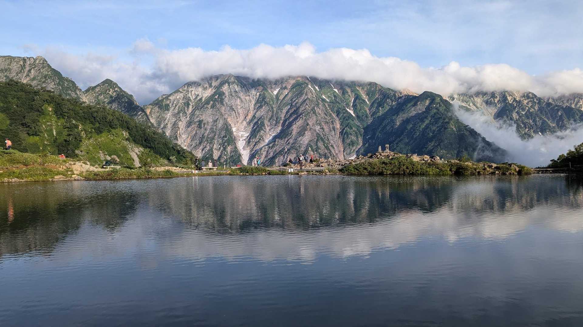 八方山-扇雪渓-丸山ケルン-唐松岳-不帰嶮-天狗の頭-猿倉 縦走コースの写真