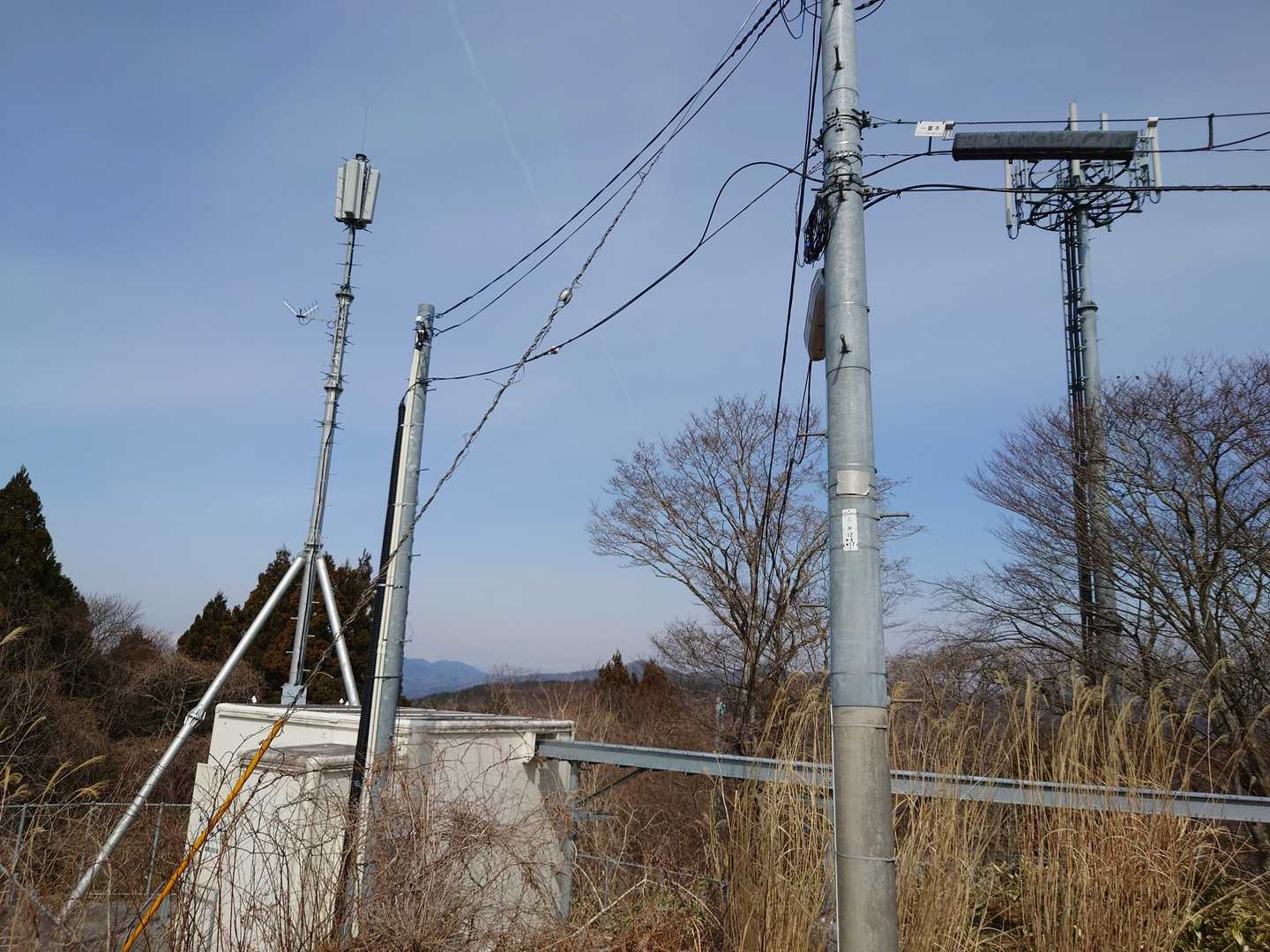 電磁波が感じる⚡
作業してるので、はい！次🏃