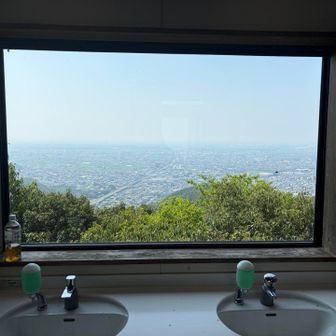 今さらですが…       トイレのこのセンスよ👍　