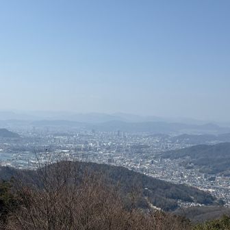 広島市方面をのぞむ。