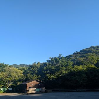 ☀姫百合駐車場🅿️(約50台無料)
💙平日でこの時間はガラガラ〜
🚻を済ませて、ひと踊りしてスタート😁