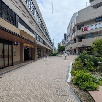 池田駅に来ました
お昼時だからか、見た感じよりも人混みが
