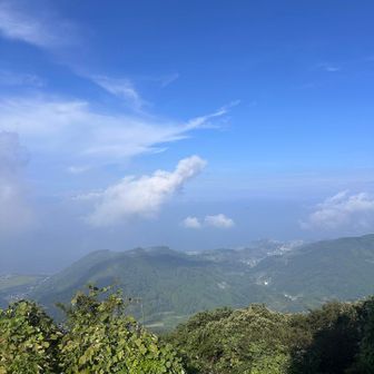 有明海方面
見通しが良いと雲仙や普賢岳が望めるみたい