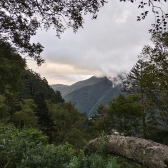徳本峠小屋前から一枚。