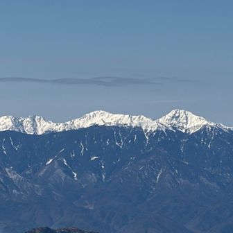 農鳥岳、間ノ岳、北岳。