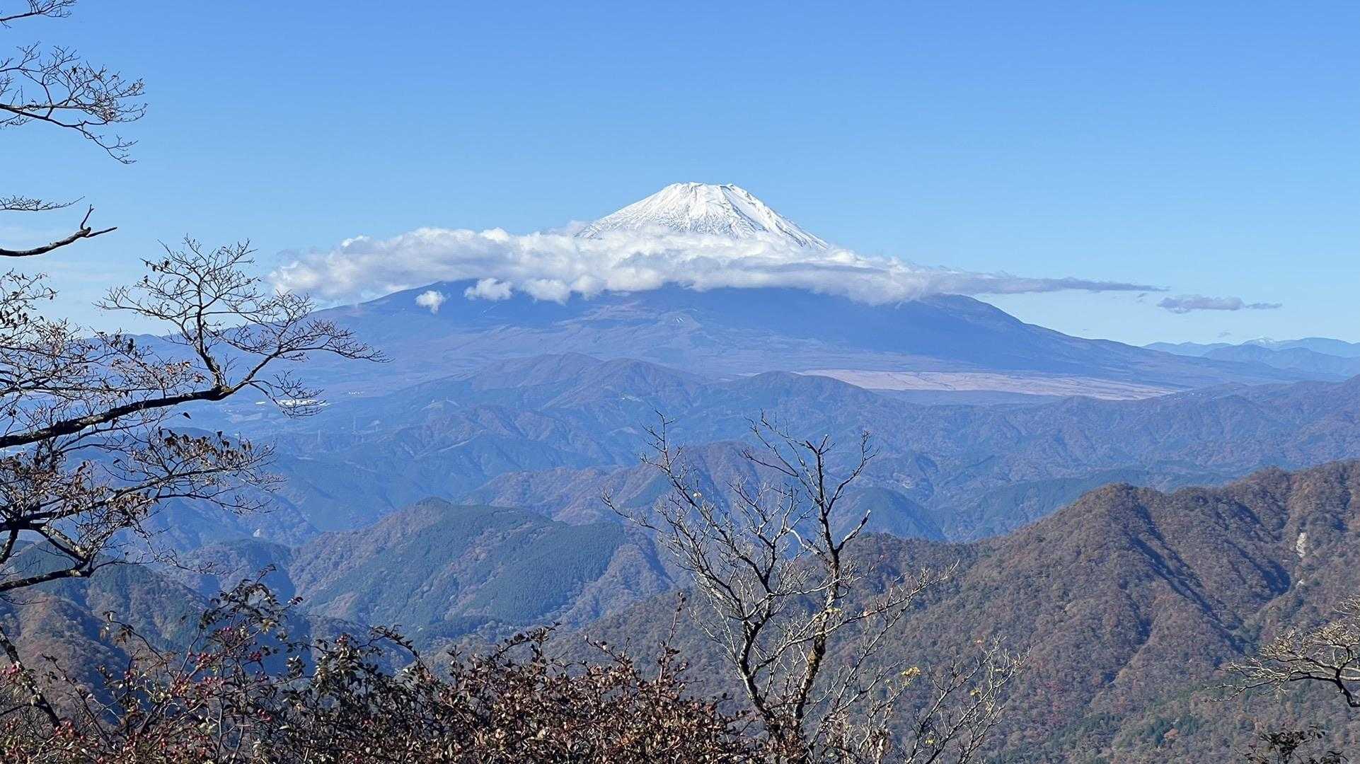 菩提峠-表尾根-塔ノ岳-丹沢山 往復コースの写真