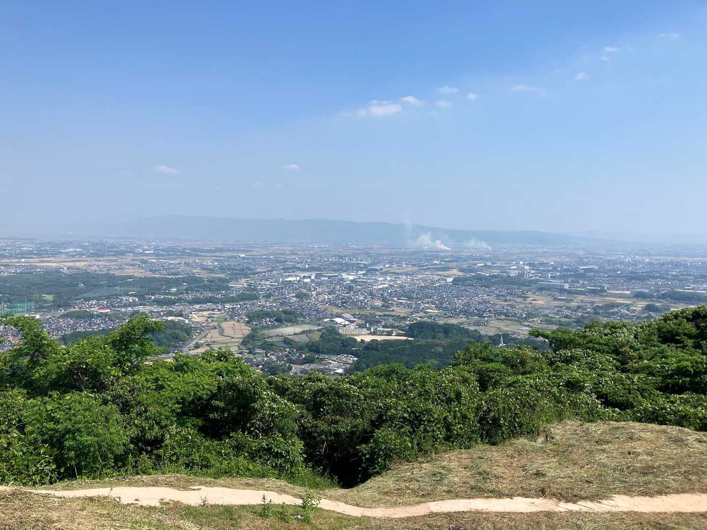 でも
山頂めっちゃ見晴らし良くて
テンション上がる⤴︎⤴︎😆
