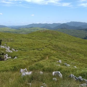お鉢山から西の西山