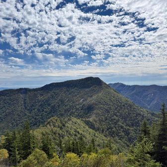 西クマネシリ岳