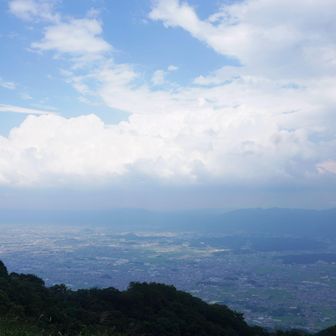 大和展望台
天気予報通りに積乱雲が沸いている