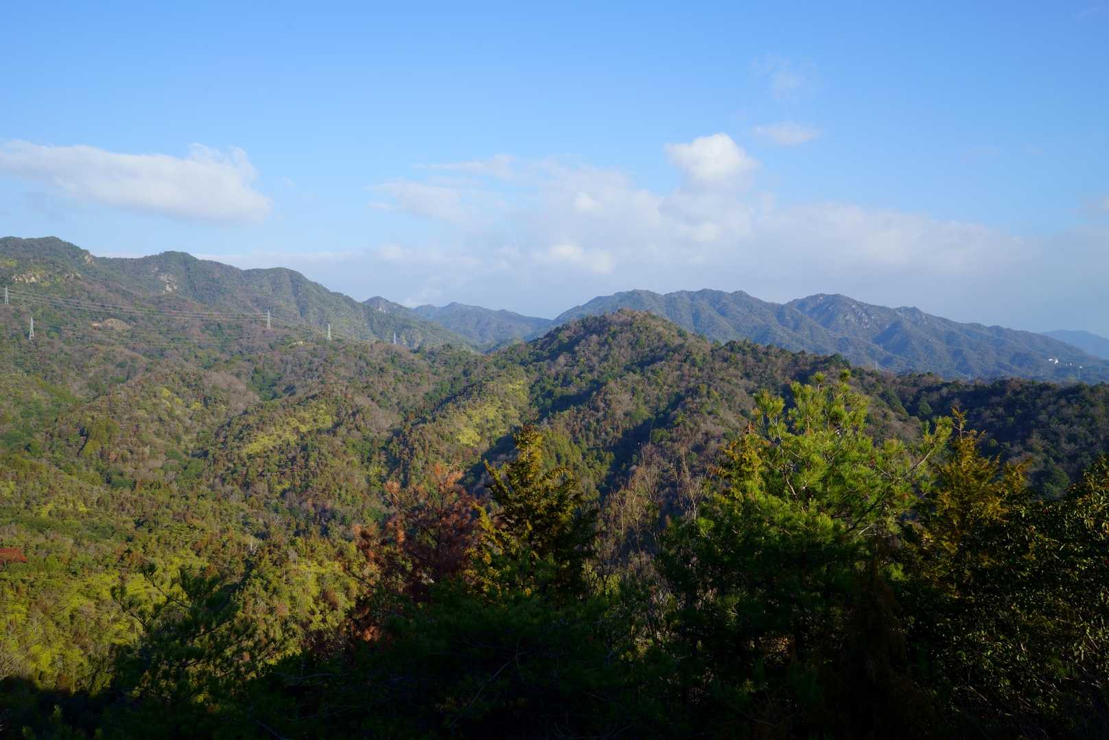 大岩の上から北方面
良い景色です😄