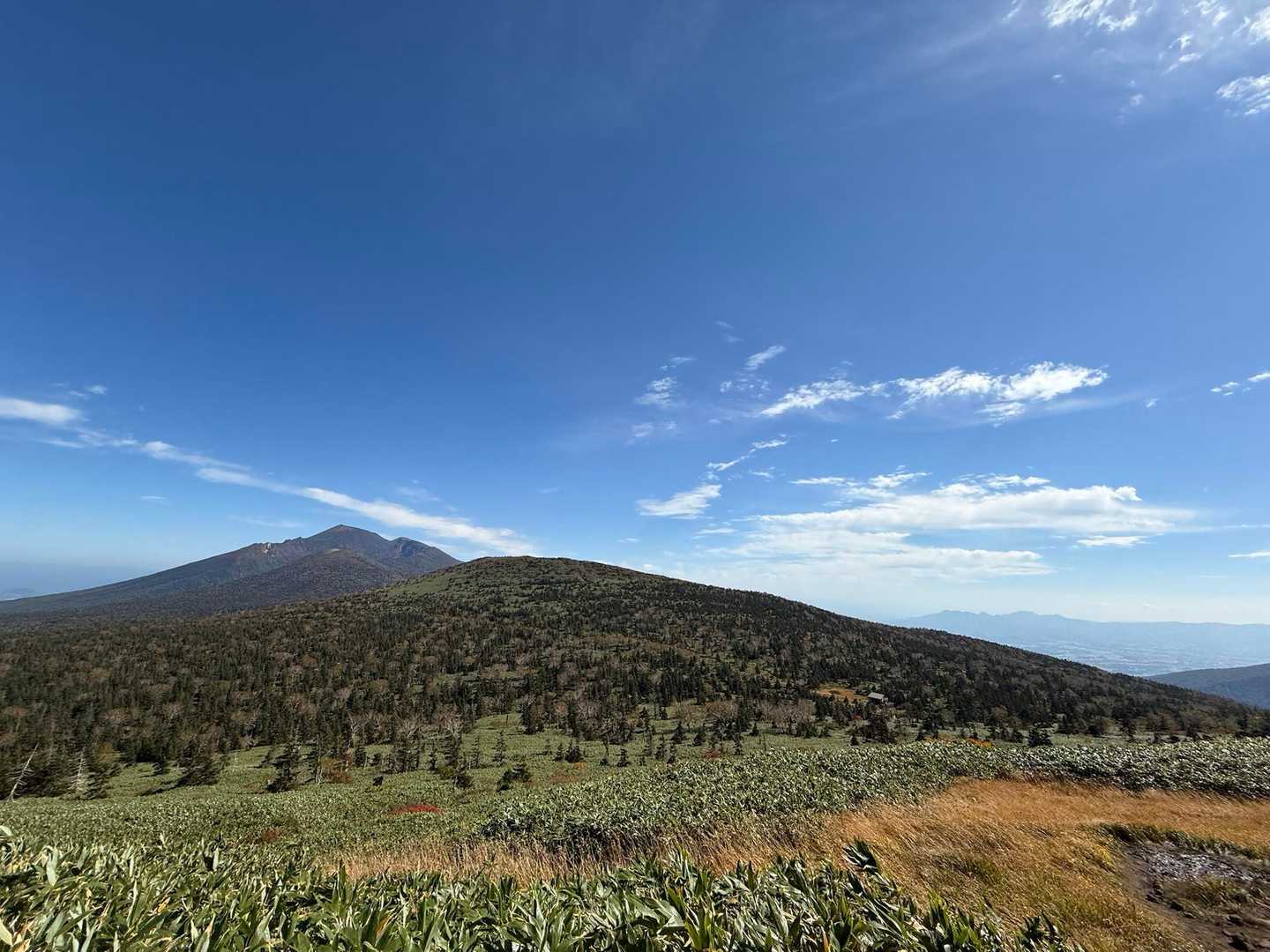 振り返って奥が岩手山✨
