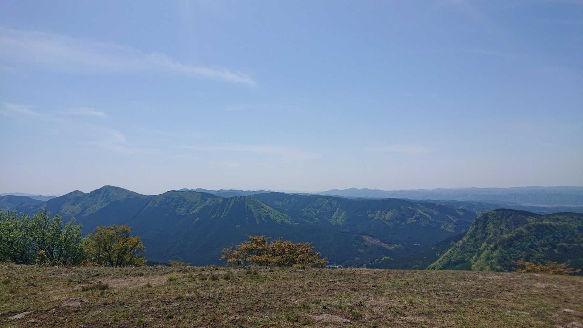 尼ヶ岳 往復コースの写真