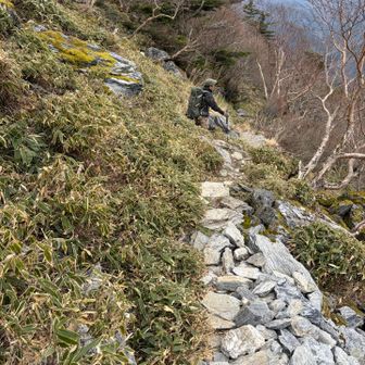 ちょっとした岩場もあります！
高いところが苦手な私はちょっと稜線での
写真少なめです