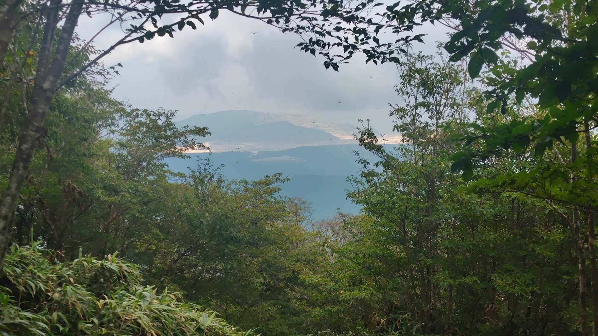 鳥形山🤩唯一の眺望🙄