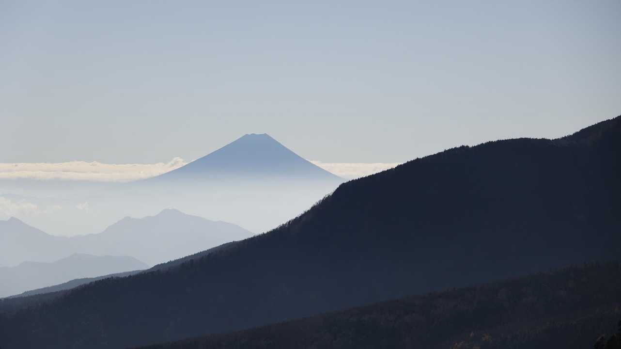 北八ヶ岳縦走（にゅう・東天狗岳・西天狗岳・中山） の写真 14