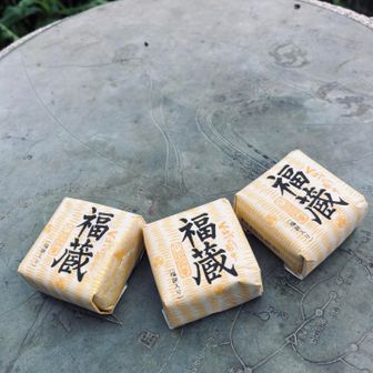 キャンプ場でおやつタイム😋