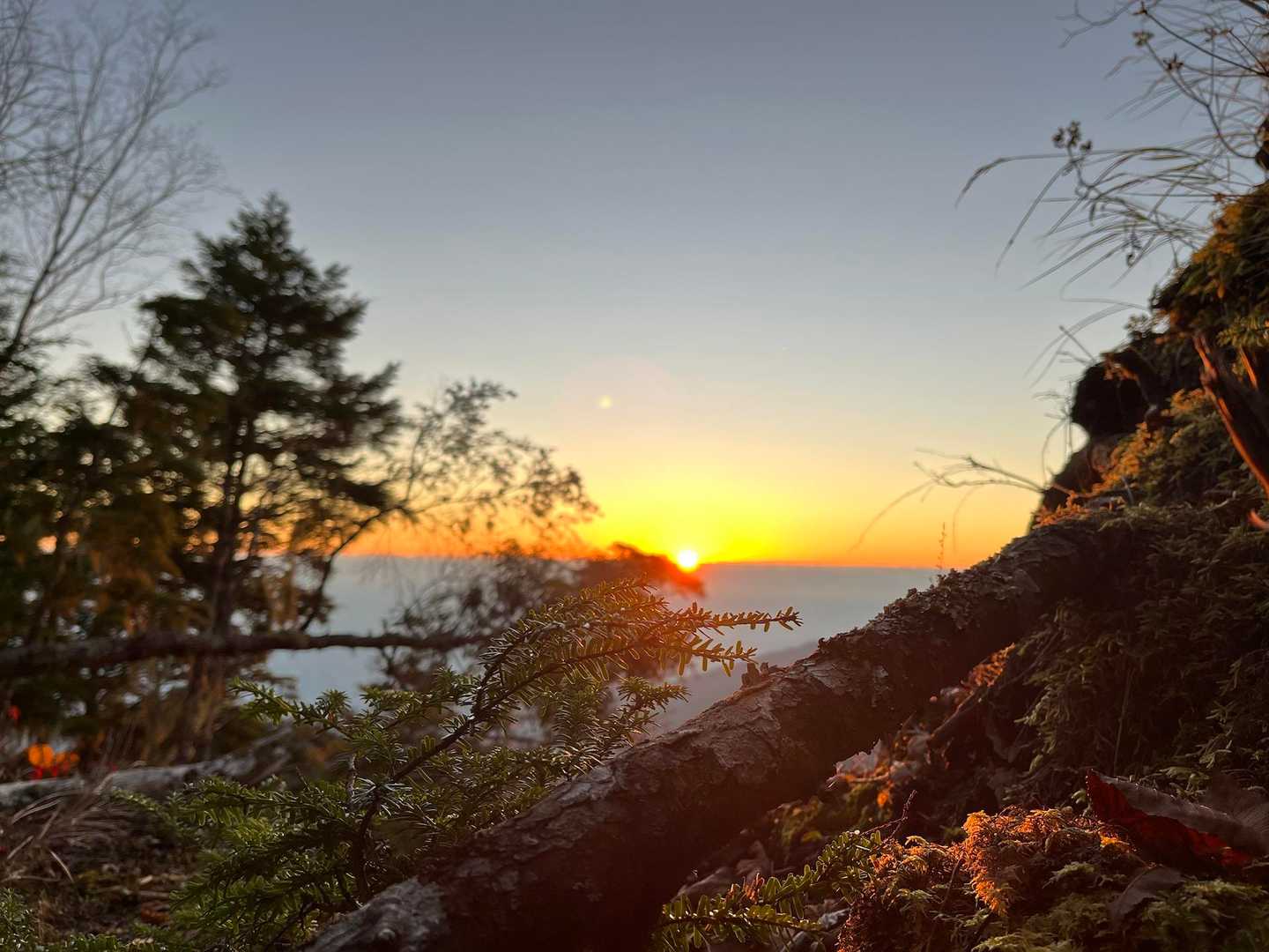 ご来光🌅今日はいい天気☀️