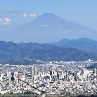 🗻