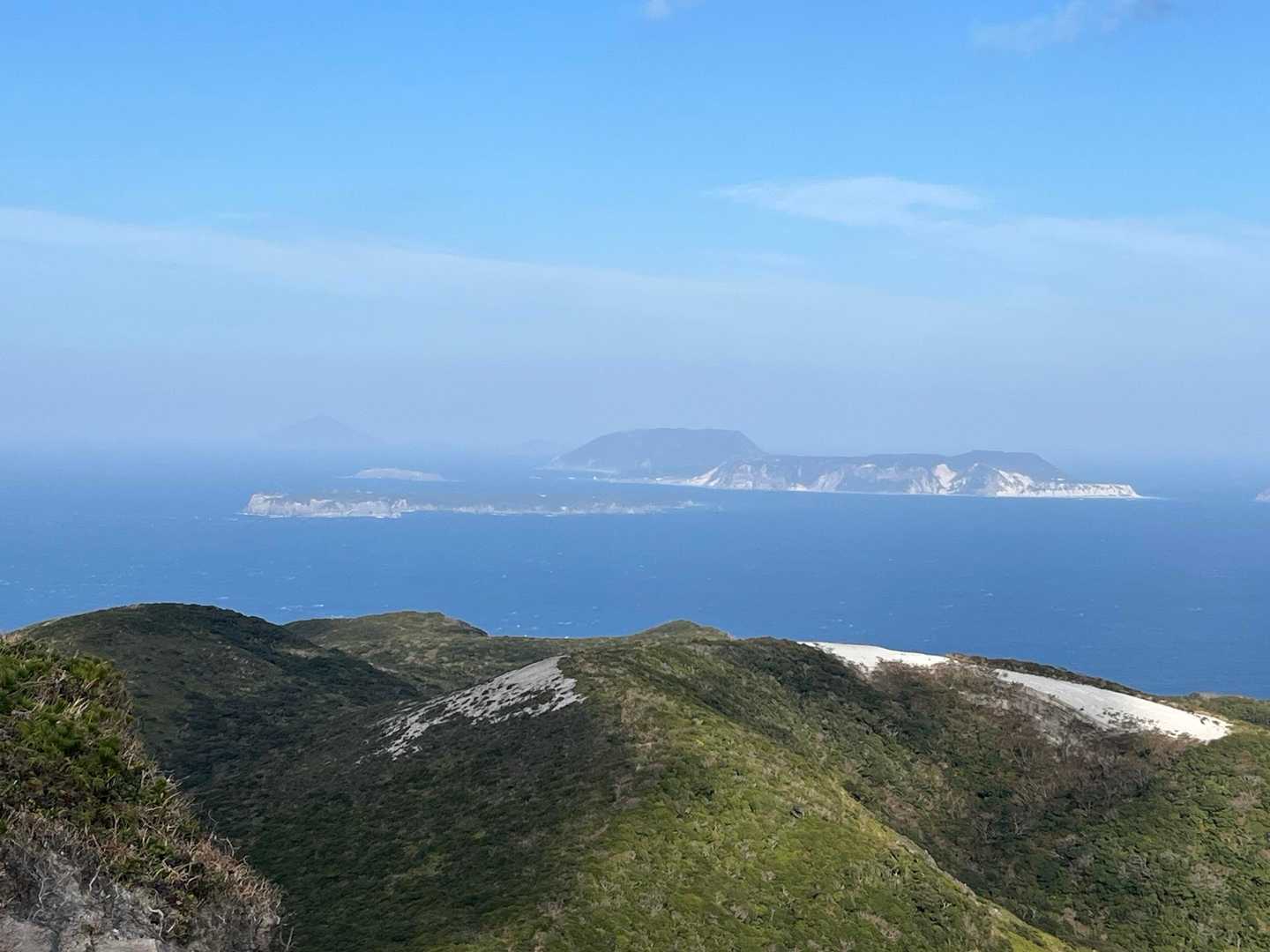 利島までは見えるけど豊島区は見えない！