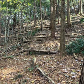 しばらく歩いて、耳納山を先にピークハント