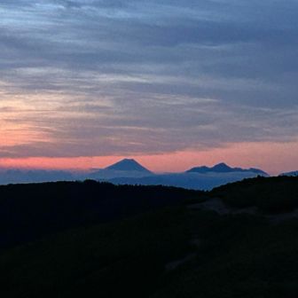 3日目の朝焼け
富士山〜