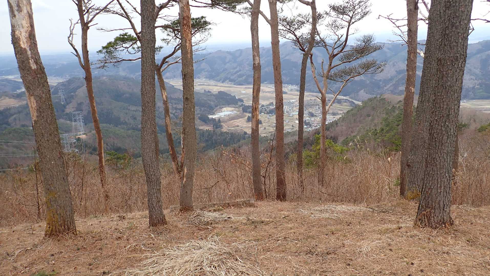 西側に砂鉄川沿いの田園地帯が望めた・・・