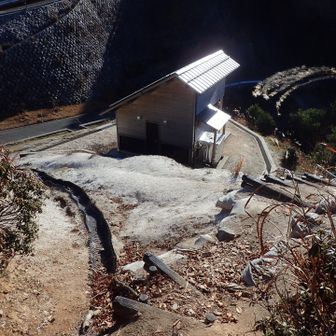 戻って来ました。 トイレは朝から使用禁止😅