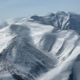 良き良き稜線美。