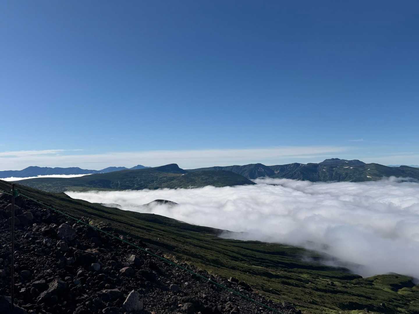 忠別岳が見えてきました✨
見事な雲海！