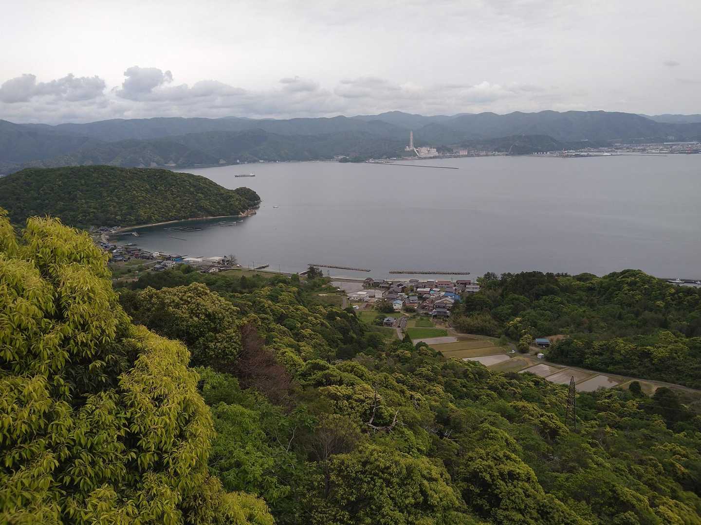 浦底バス停-蠑螺ヶ岳登山口-蠑螺が岳-カモシカ台-西方が岳 縦走コースの写真