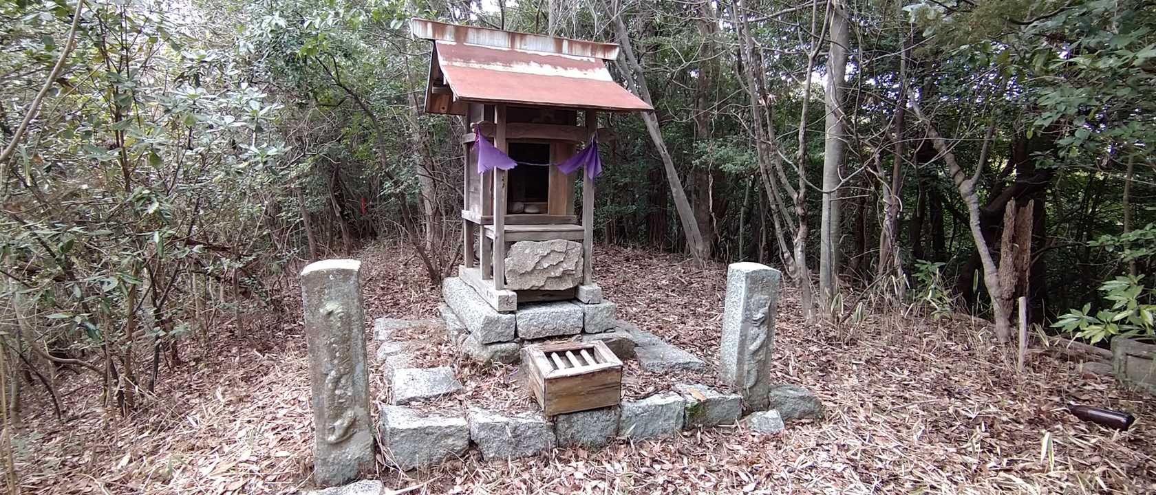 東の龍王の祠