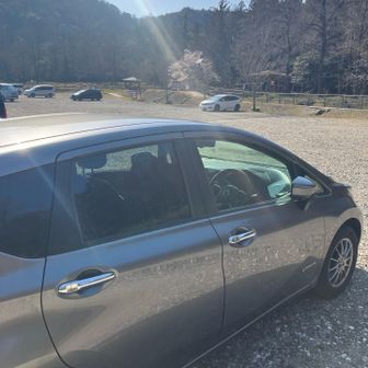 無事に帰還。ただいまー、おまたせ〜🤗
晴天の中の山歩きは良きです。👍
次は滝谷山と雁又山へ行きたいものです。
全行程2時間20分の山活でした。
本日のお手軽山歩、終了です。