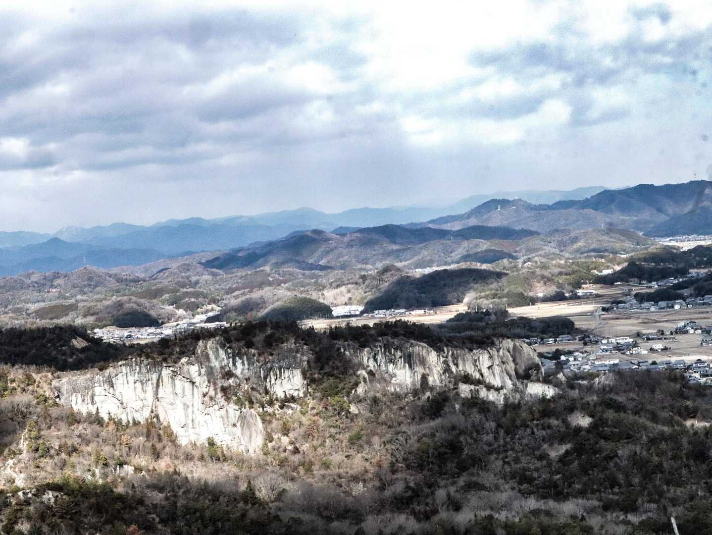 展望開ける箇所が多く楽しい稜線歩き