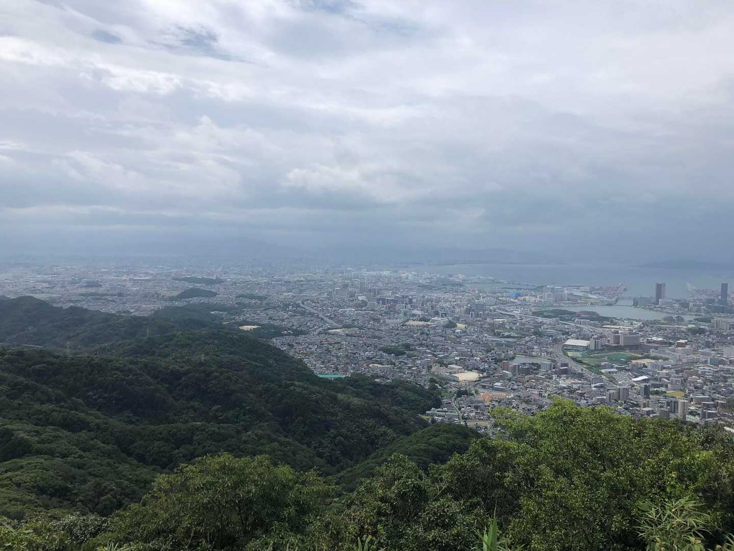 立花山山頂から⛰️
この連休、白山遠征に行く予定だったのですが、あいにくの天気で断念😭