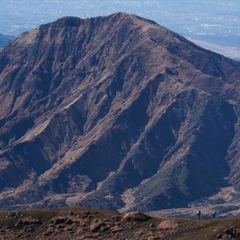 烏帽子岳とハイカー！