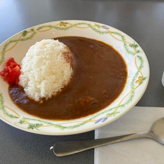 辛口カレー 800円なり