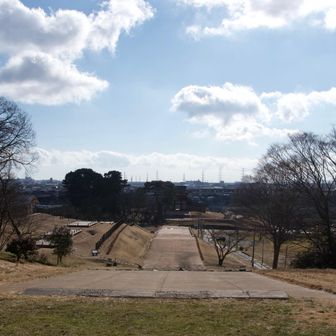 ここをまっすぐ降ればゴール