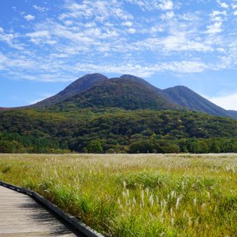 タデ原湿原から三俣山
ものすごく良い天気です😆