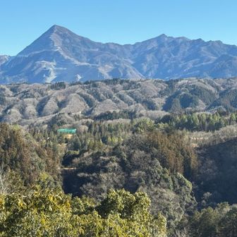 武甲山はかっこいい