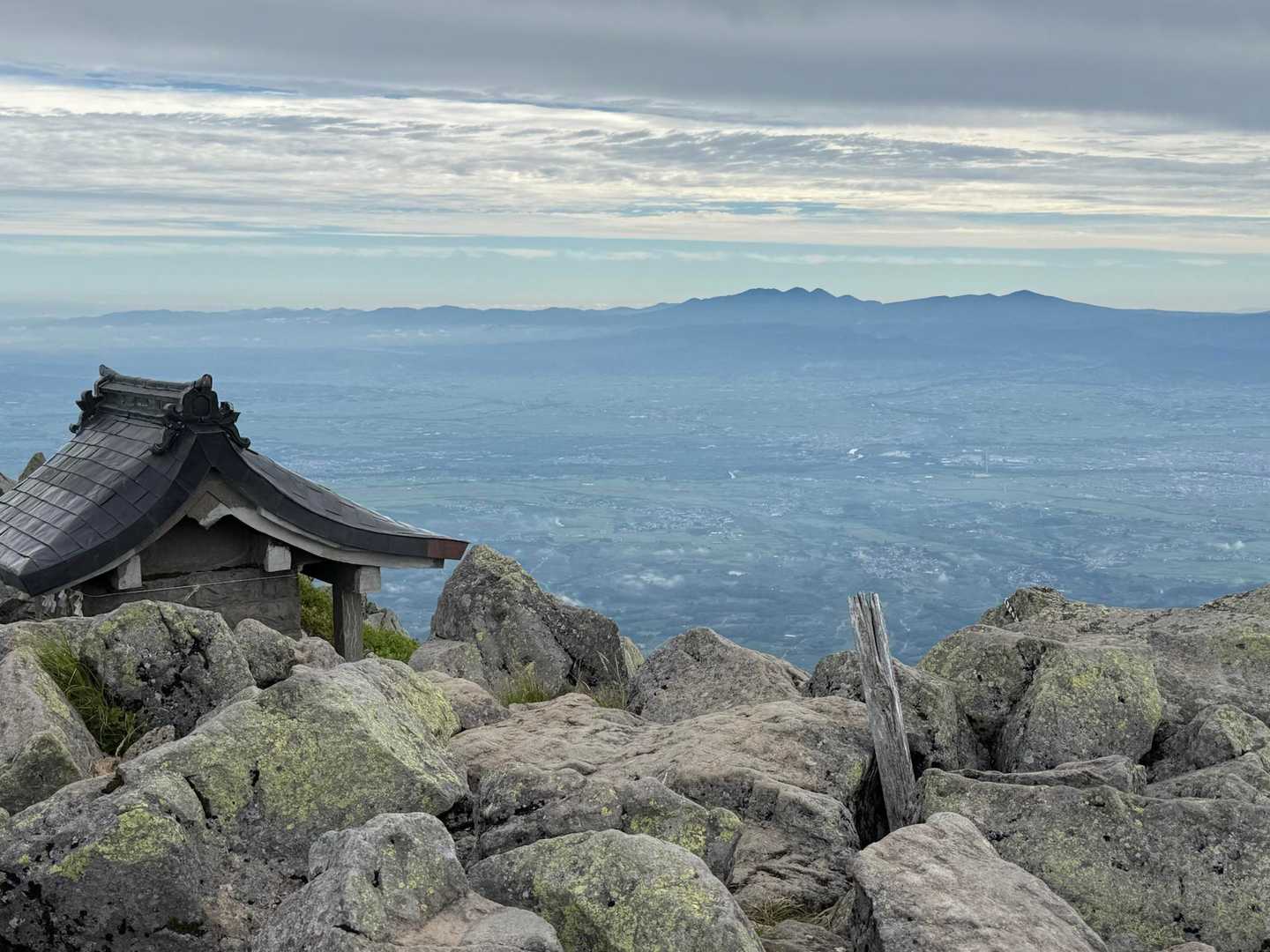 奥宮と八甲田