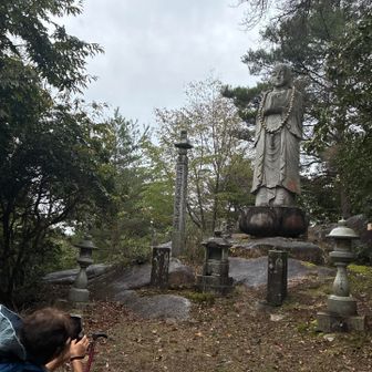 大きな仏像
